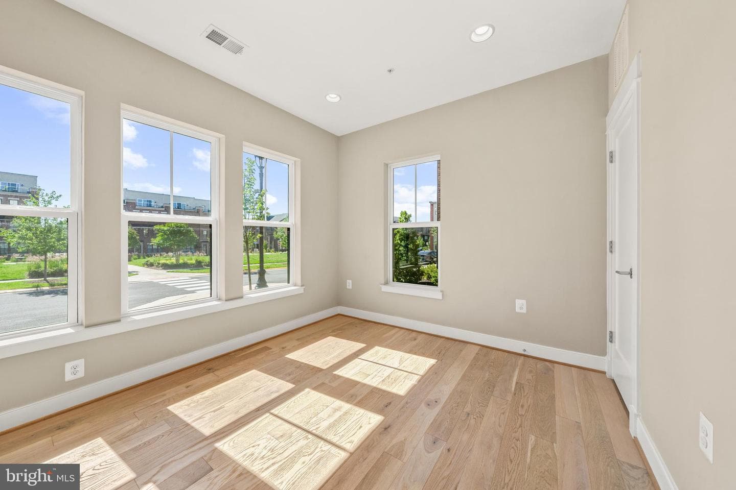 22961 Quiet Crossing Terrace photo 9