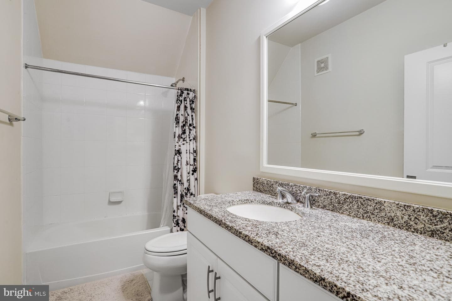 23225 Milltown Knoll Square #111 photo 23