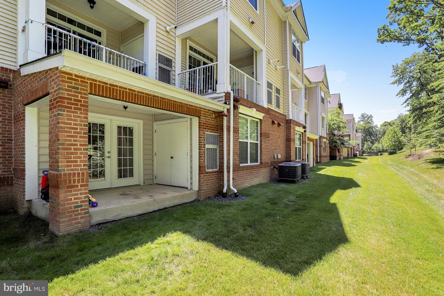 23225 Milltown Knoll Square #111 photo 32