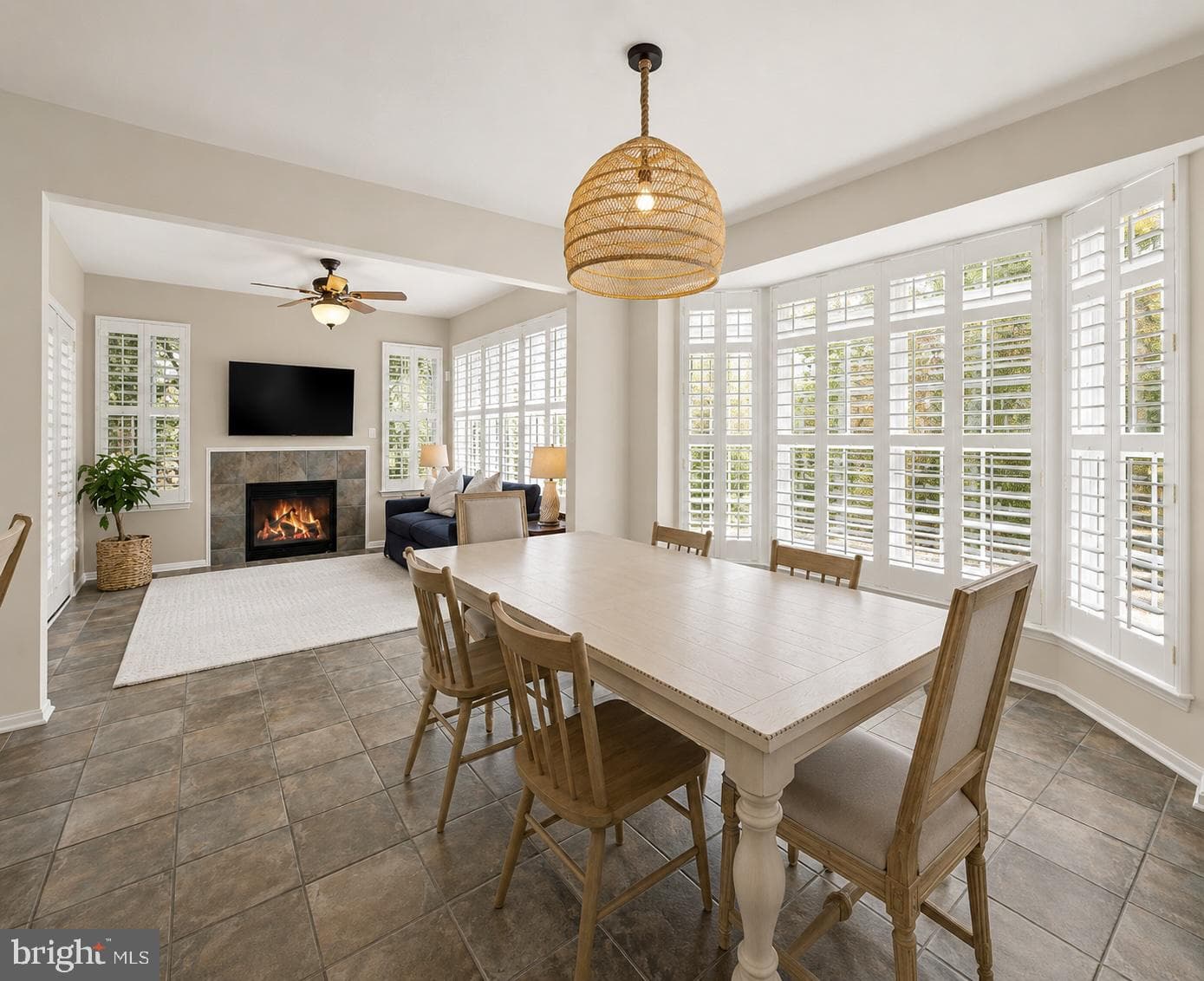 19144 Rocky Crest Terrace photo 8