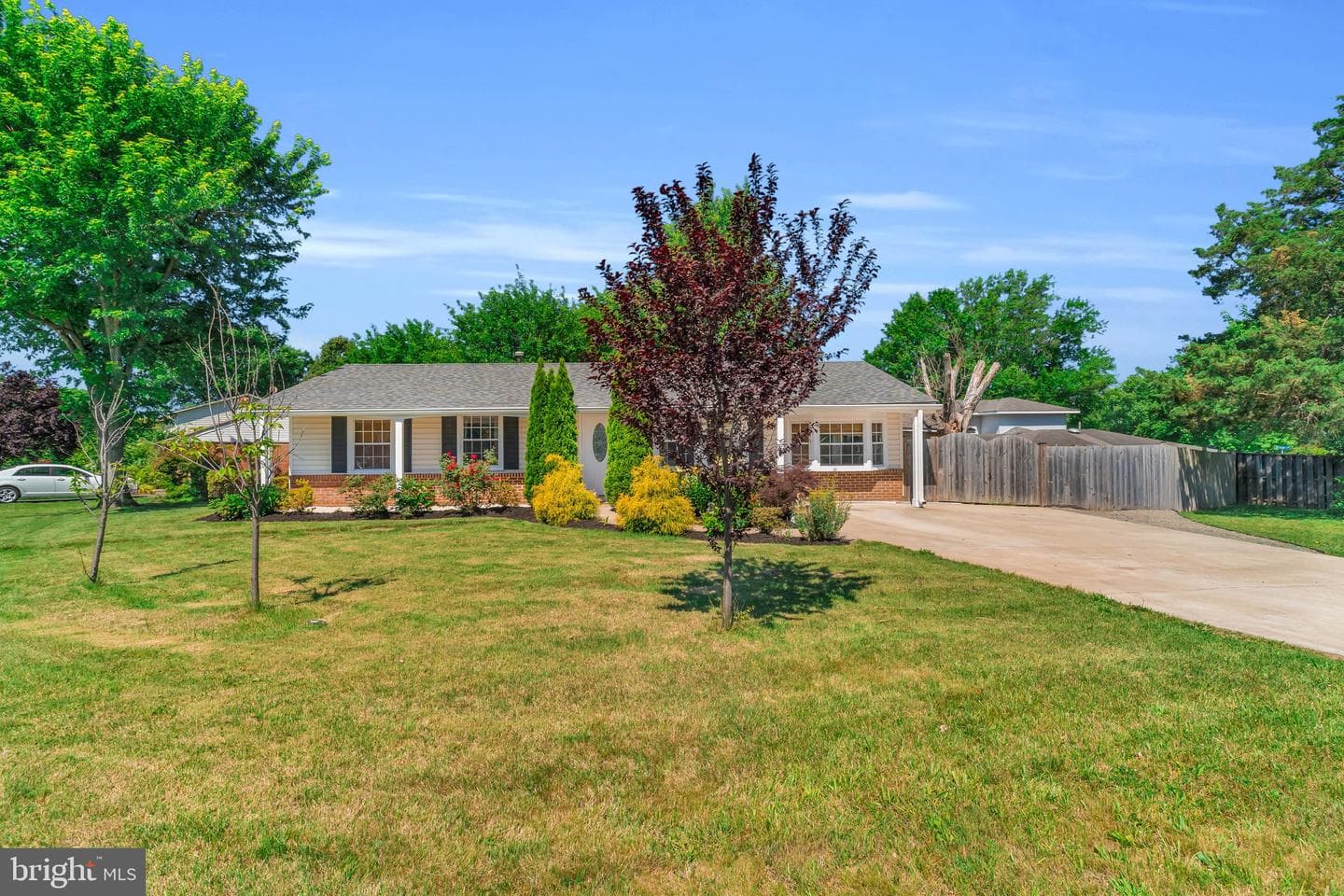 101 W Beech Road photo 4