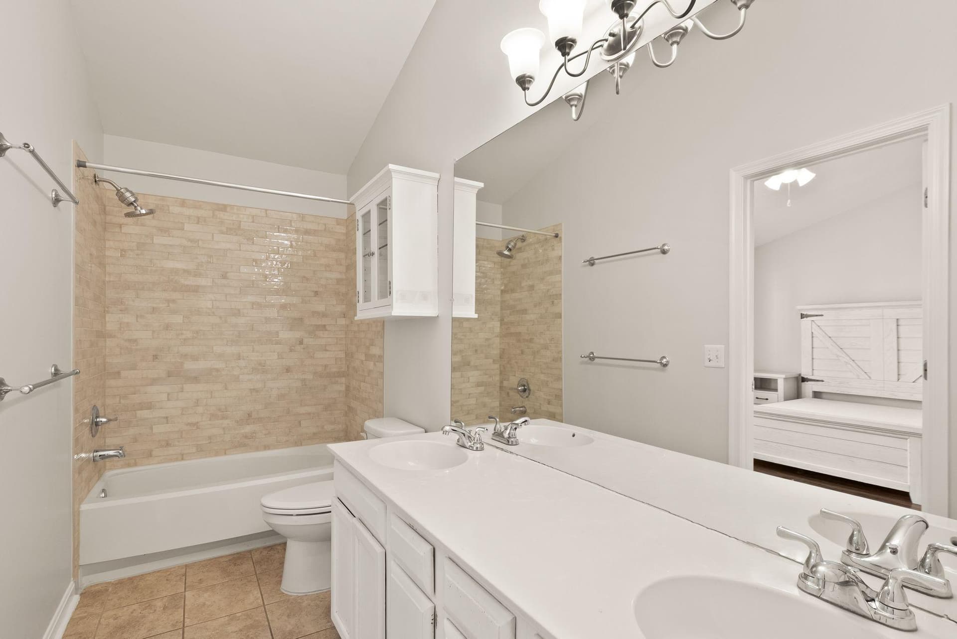 303 Barnfield Square NE photo 19