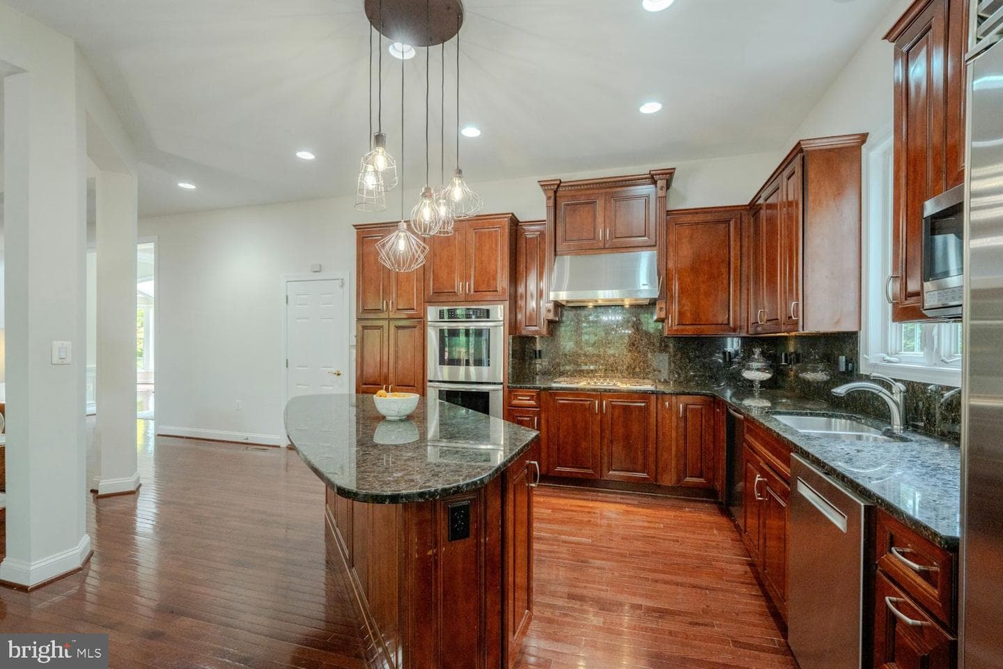 106 Calvary Court SE photo 19