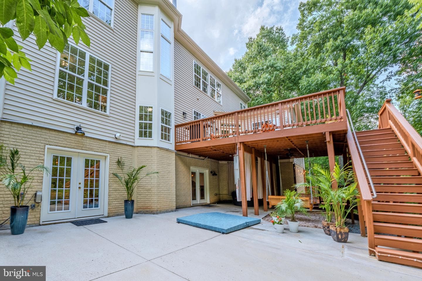 106 Calvary Court SE photo 89