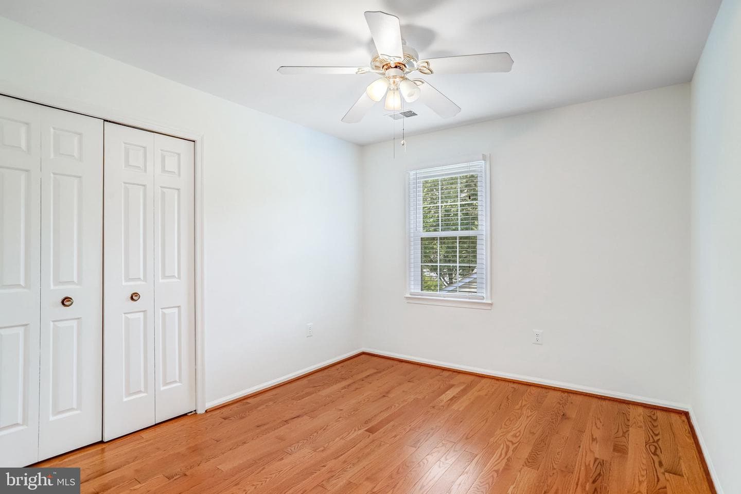 124 Environs Road photo 33