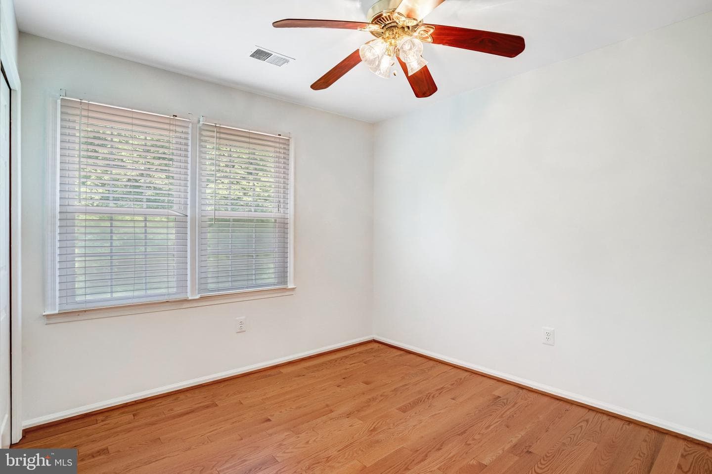 124 Environs Road photo 44