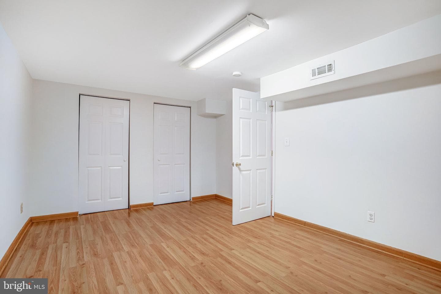 124 Environs Road photo 56