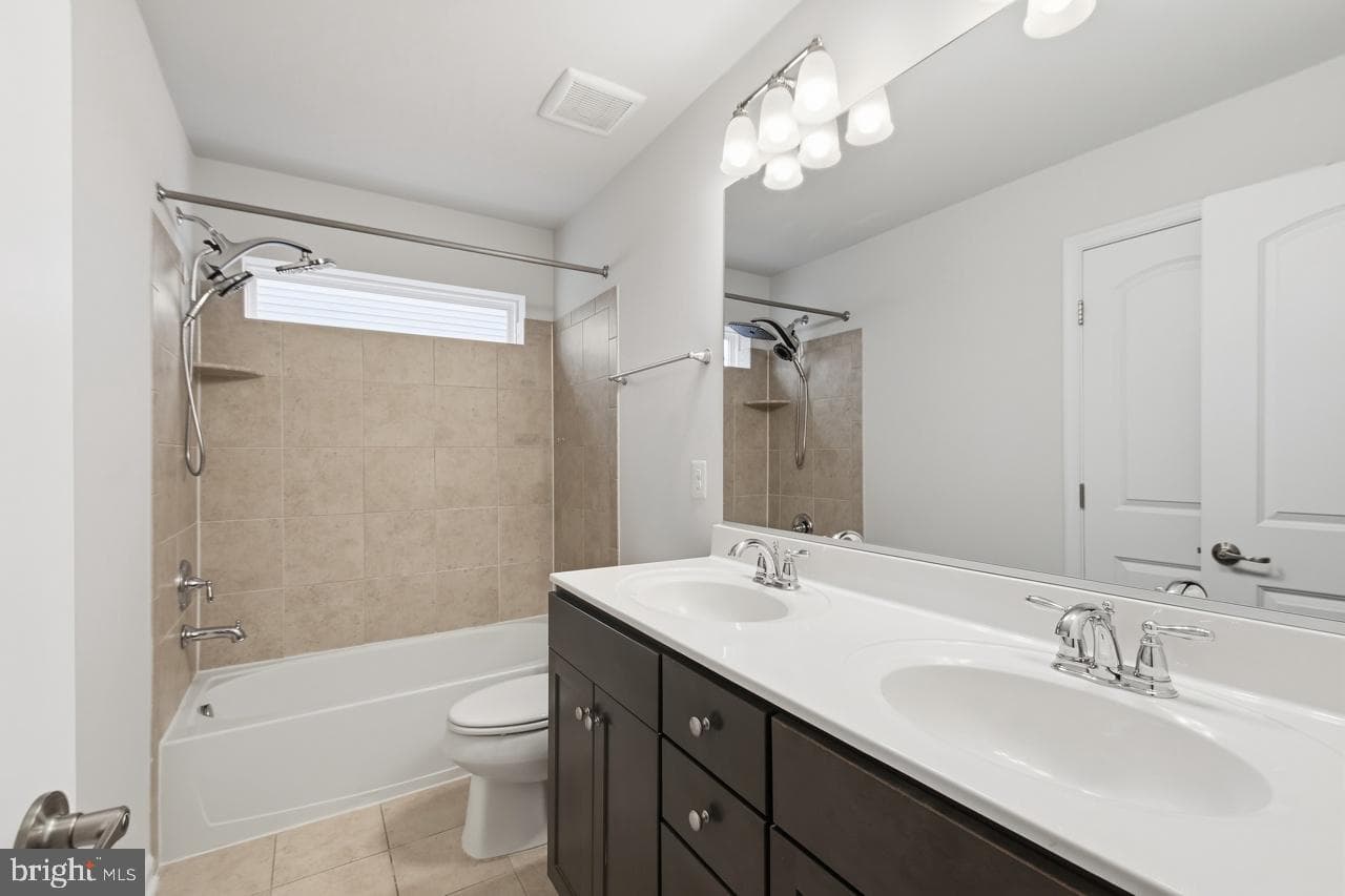 25288 Arrowroot Terrace photo 29