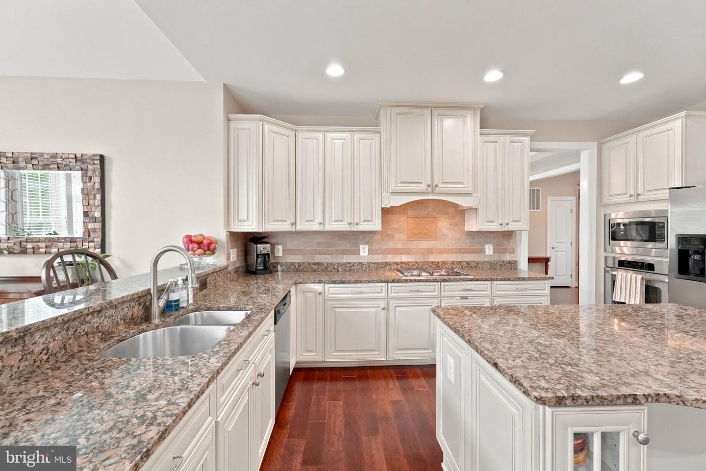 41526 Bostonian Place photo 24