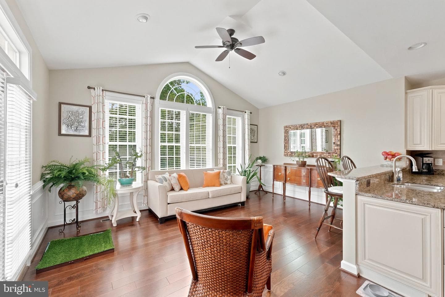 41526 Bostonian Place photo 29