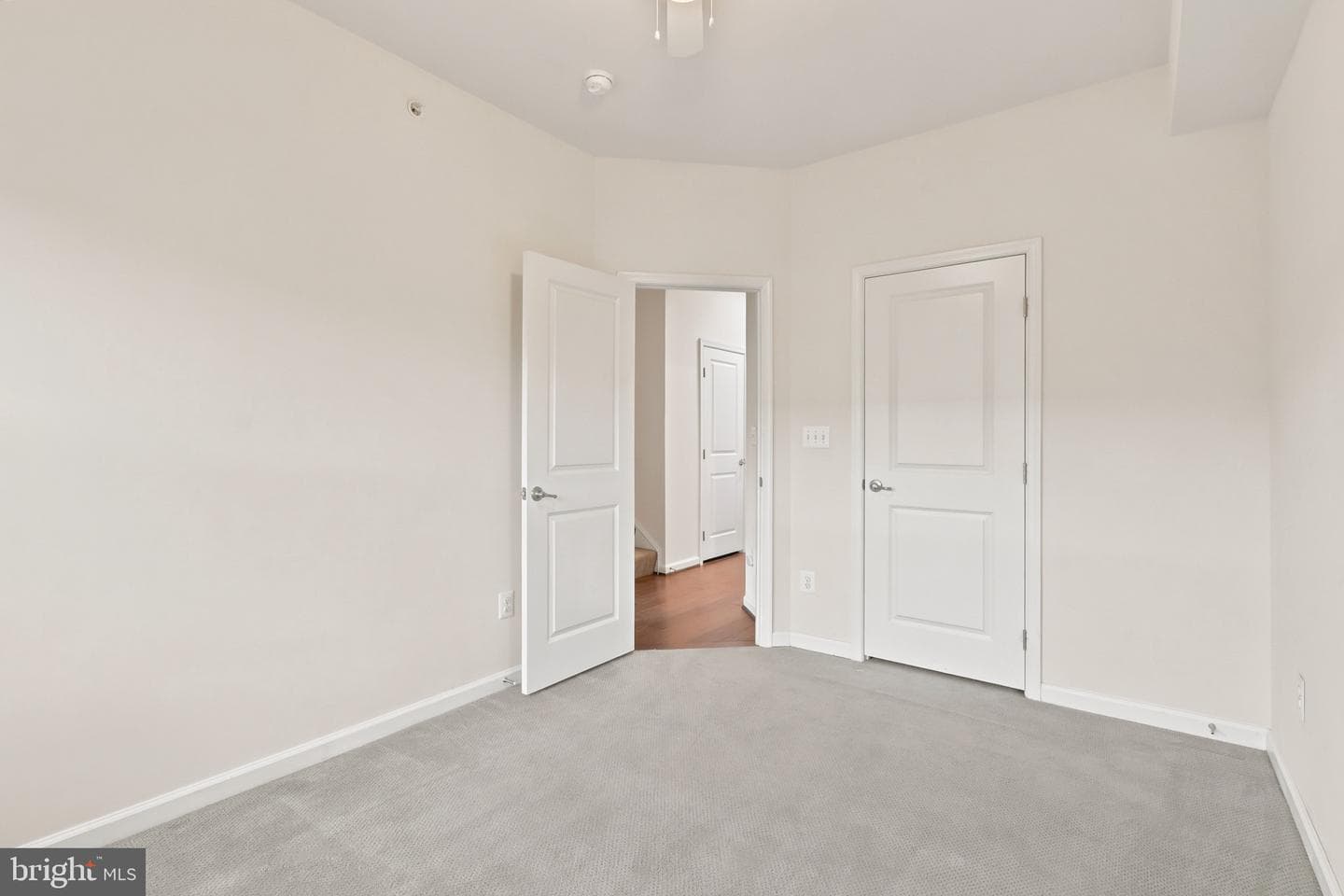 22311 Tees Terrace photo 37