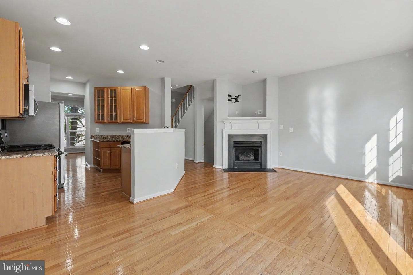 46202 Walpole Terrace photo 15