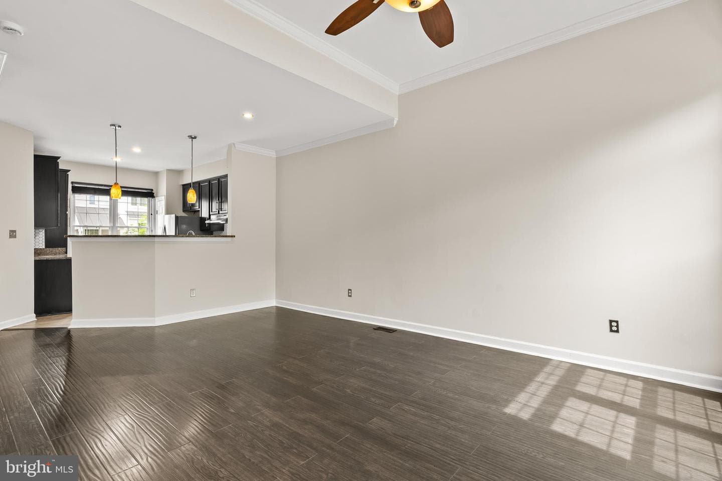 47690 Woolcott Square photo 12