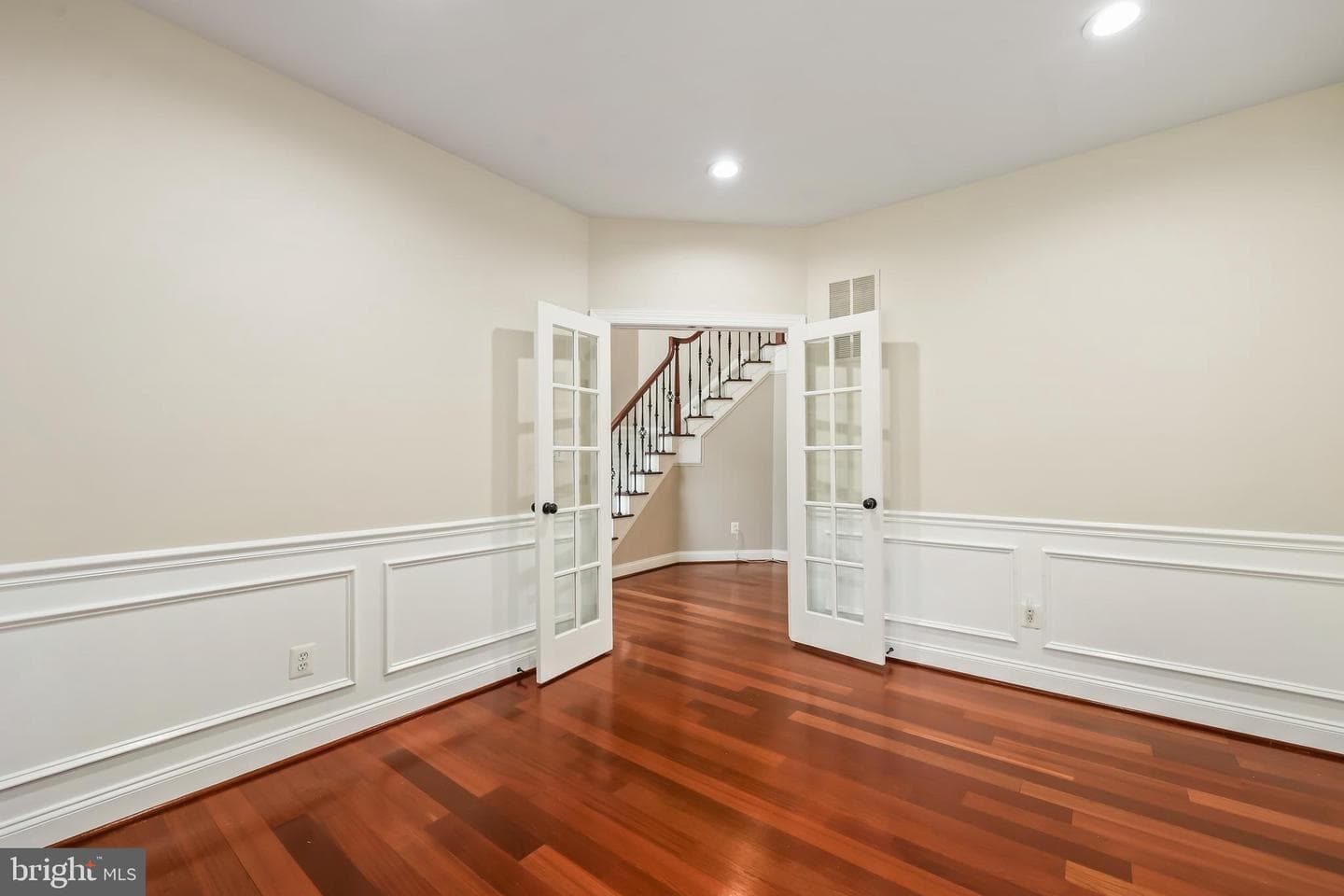 43257 Augustine Place photo 7