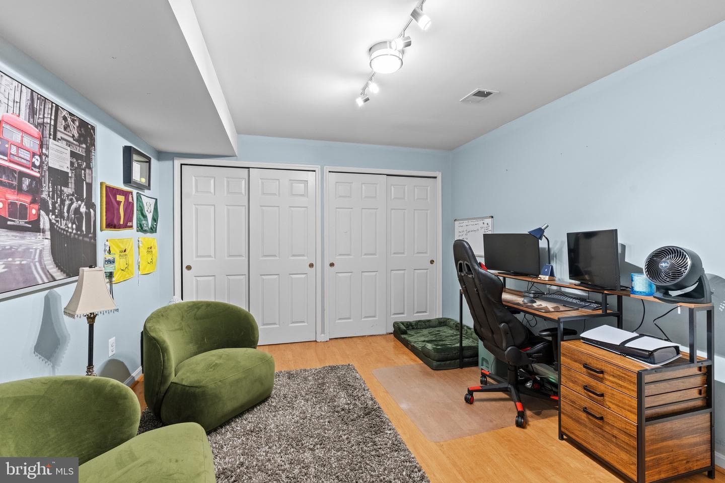 20518 Middlebury Street photo 31