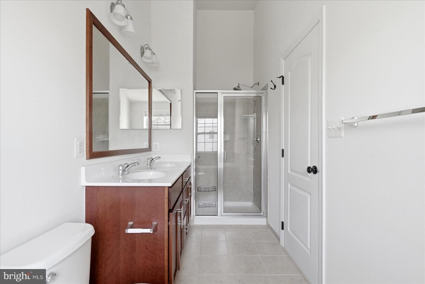 23133 Hanworth Street photo 15