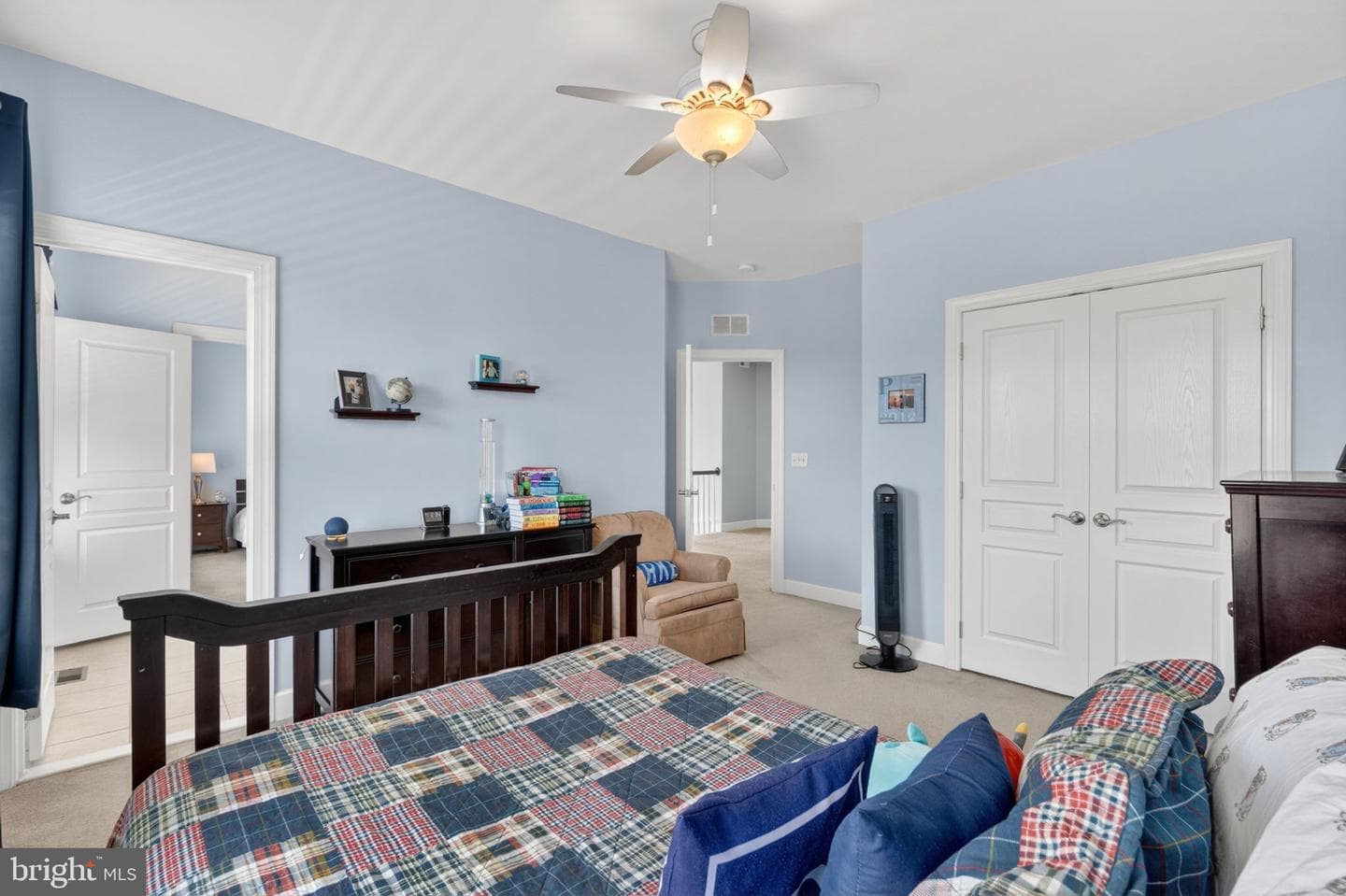 15631 Avebury Manor Place photo 30