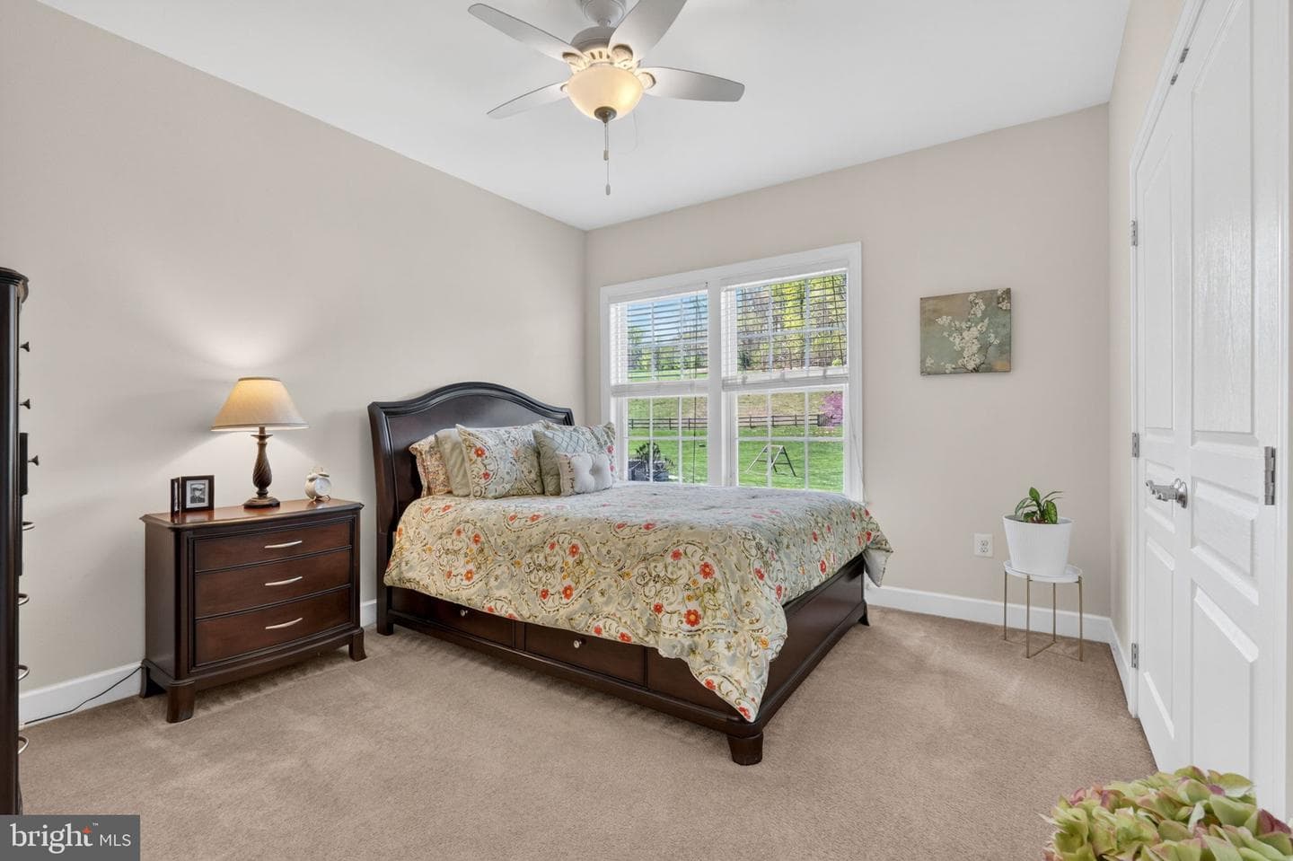 15631 Avebury Manor Place photo 31