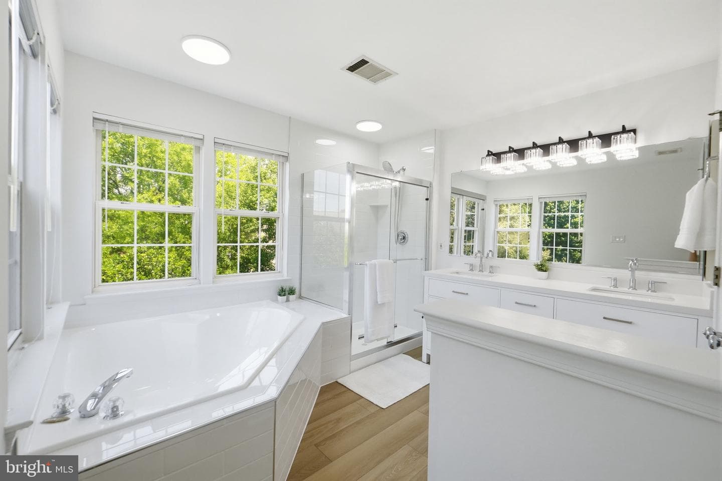45602 Iron Horse Terrace photo 27