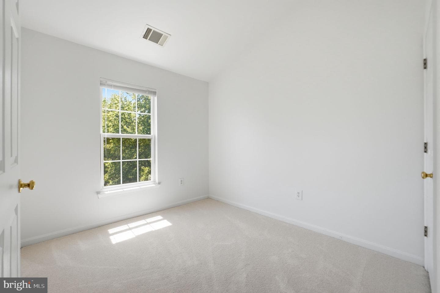 45602 Iron Horse Terrace photo 30