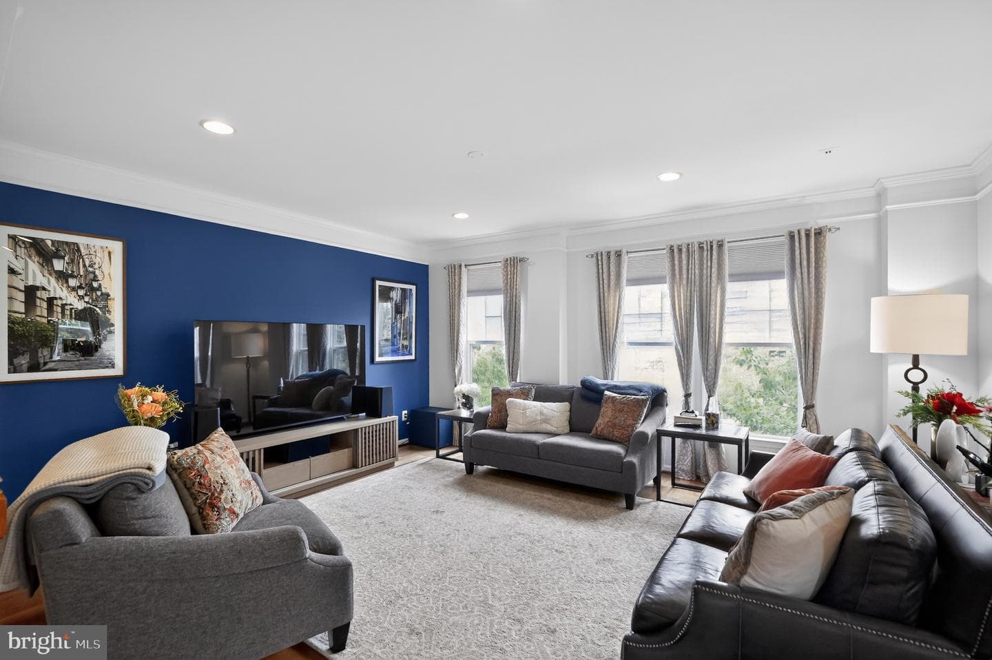 24713 Capecastle Terrace photo 10