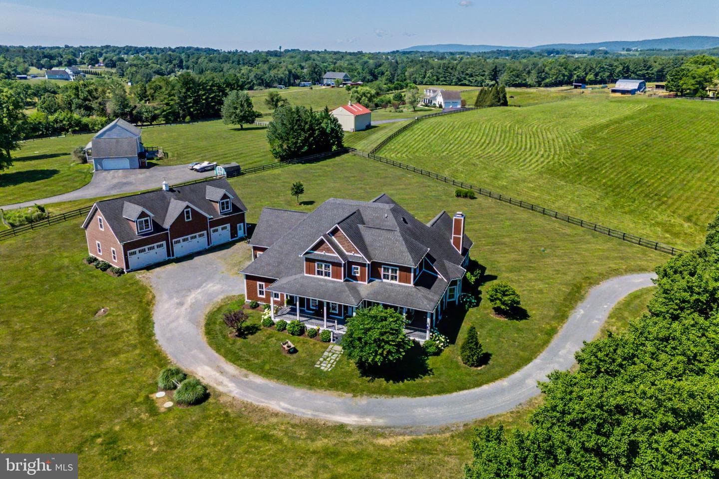 16081 Purcellville Road, Hillsboro
