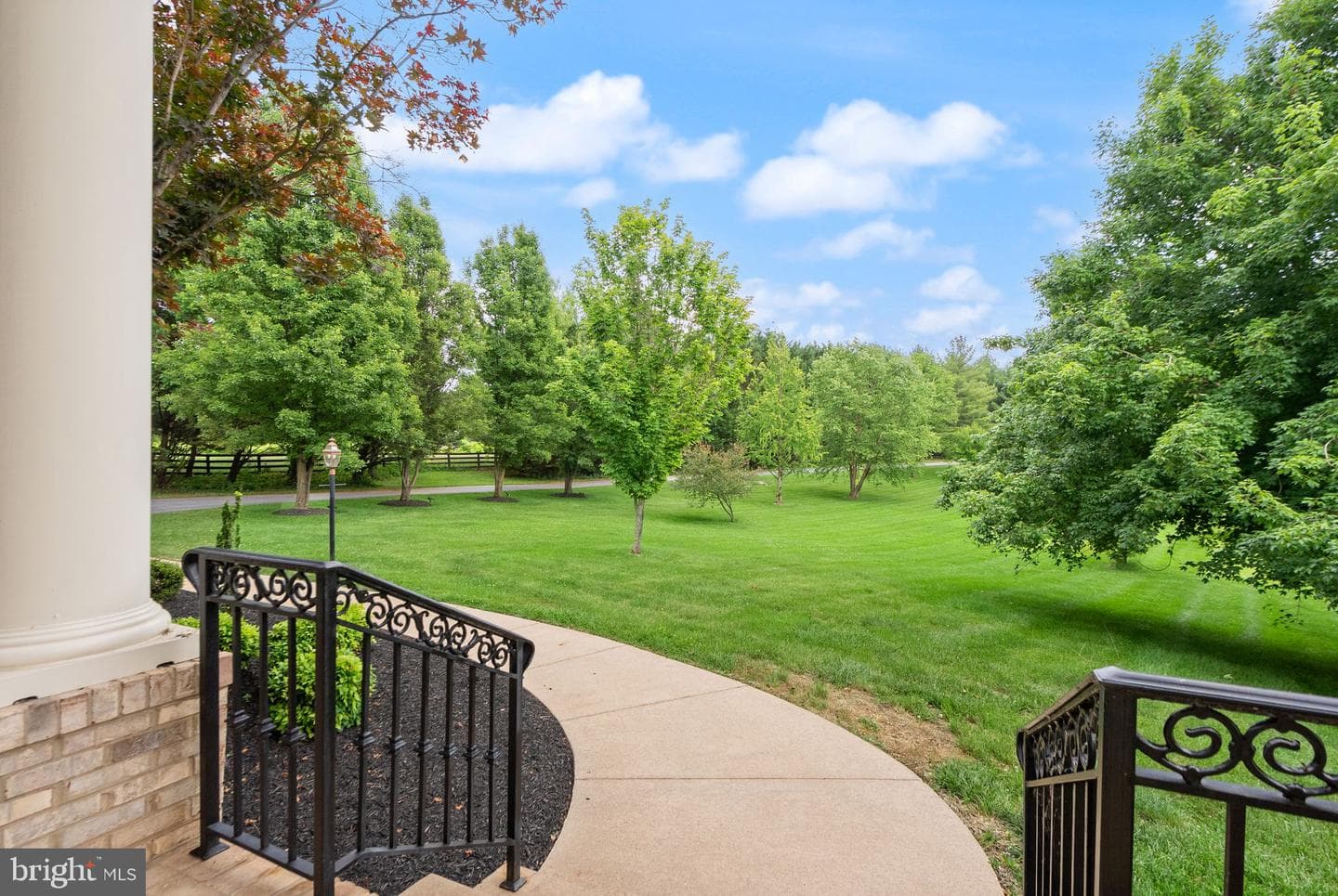39716 Golden Springs Court photo 4