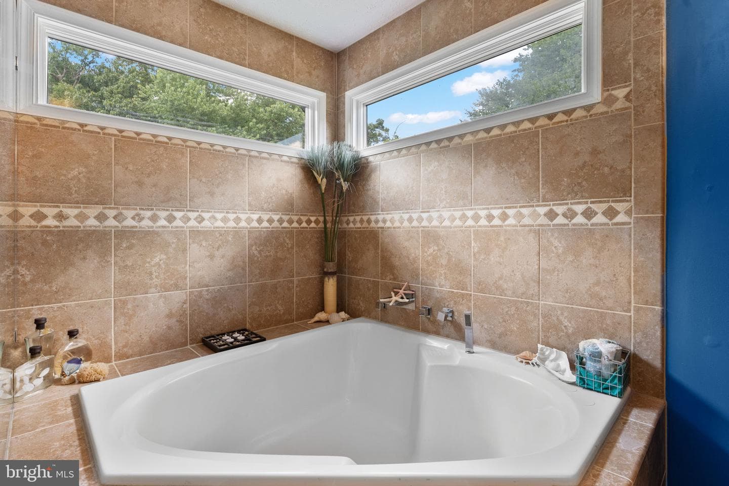 14 Stafford Court photo 25