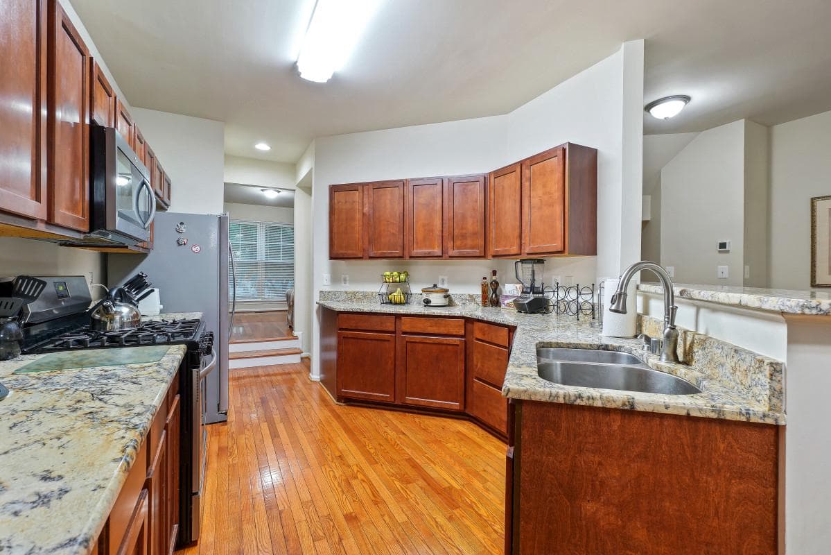 43533 Laidlow Street photo 11