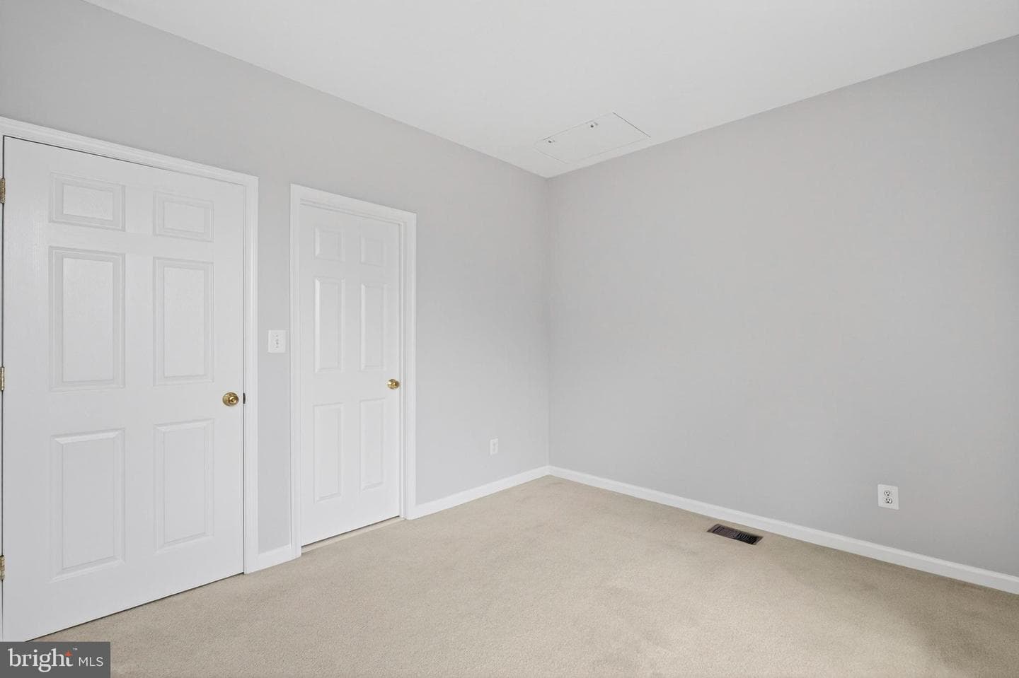 20365 Belmont Park Terrace #110 photo 29