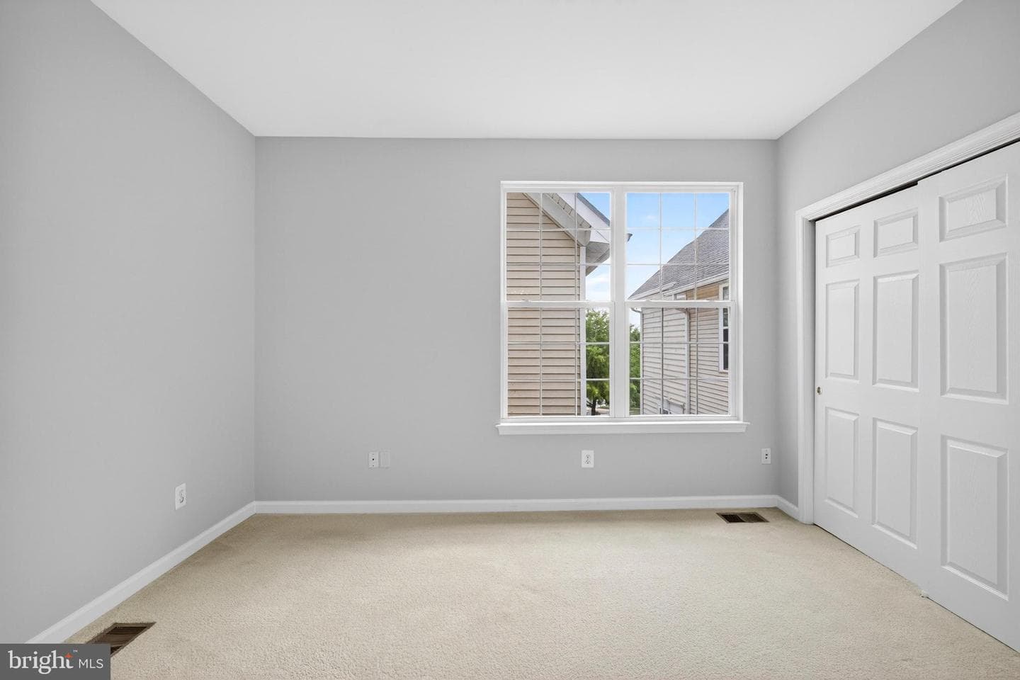 20365 Belmont Park Terrace #110 photo 33