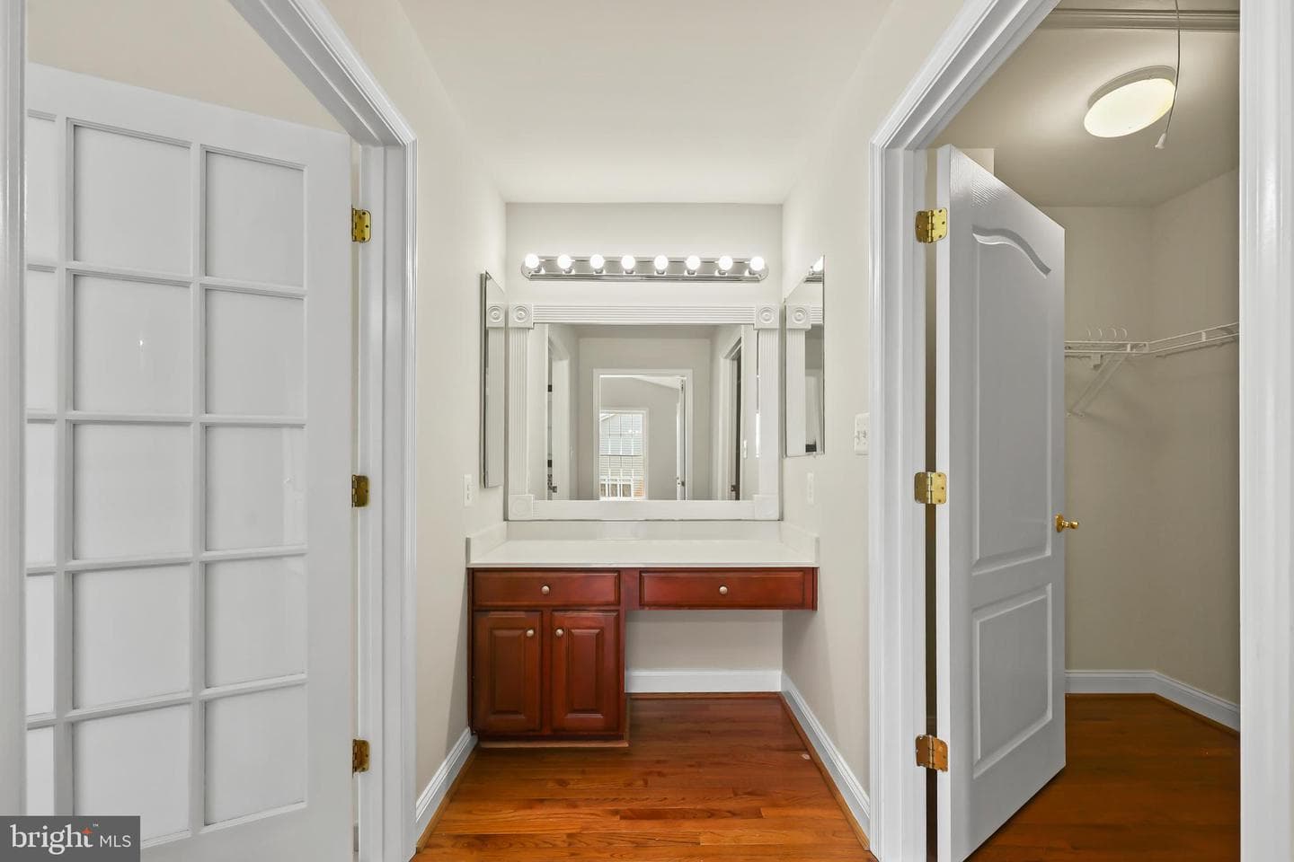 25519 Oak Medley Terrace photo 25
