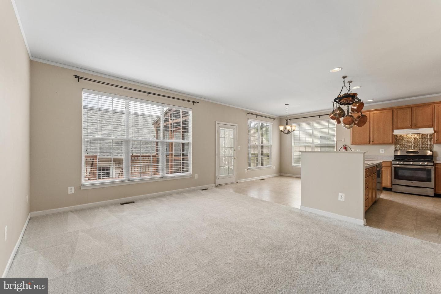 42650 Harris Street photo 13