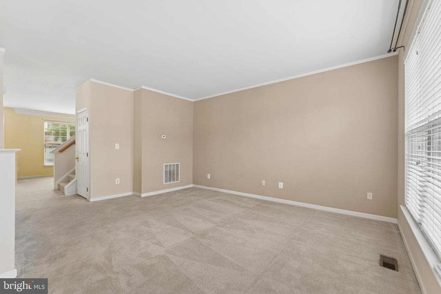 42650 Harris Street photo 16
