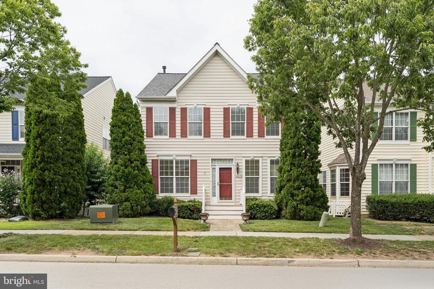42650 Harris Street photo 2