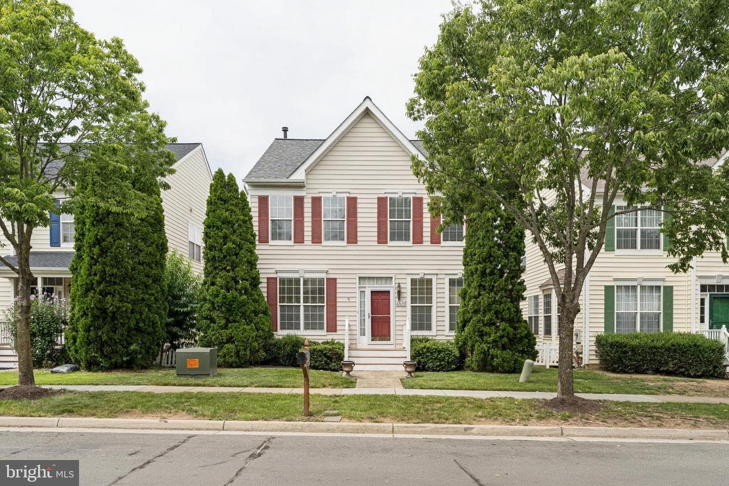 42650 Harris Street photo 3