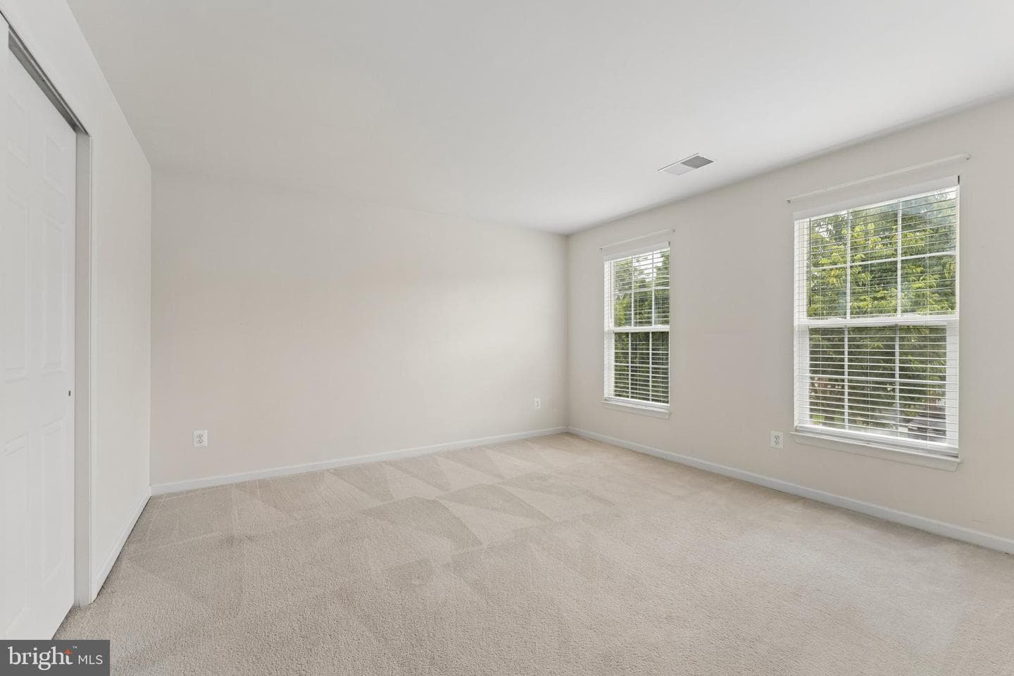 42650 Harris Street photo 33