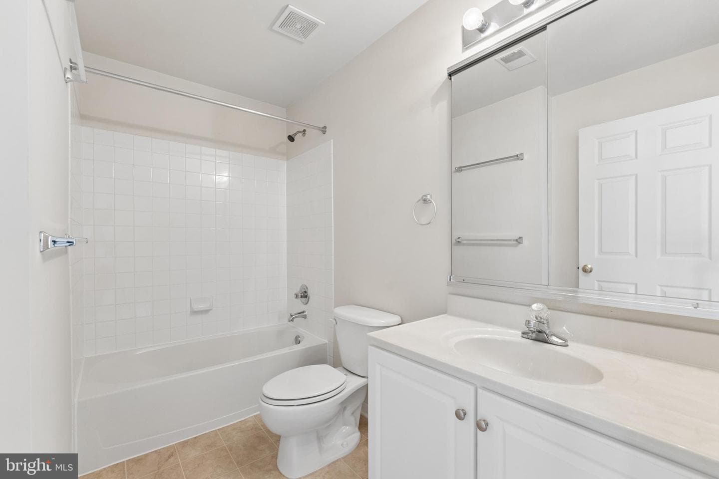 42650 Harris Street photo 37