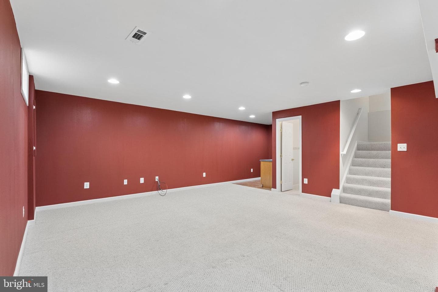 42650 Harris Street photo 42