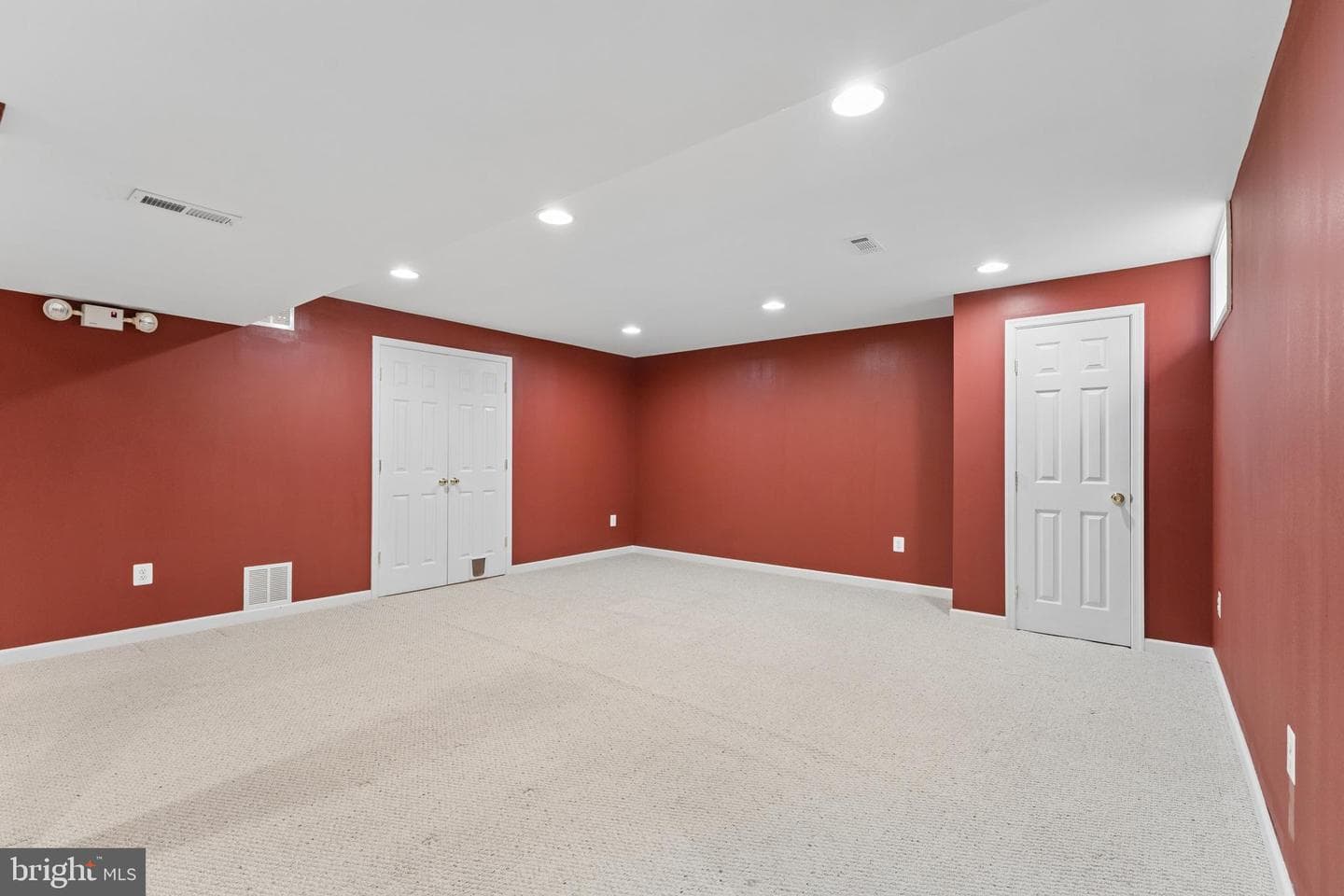 42650 Harris Street photo 43