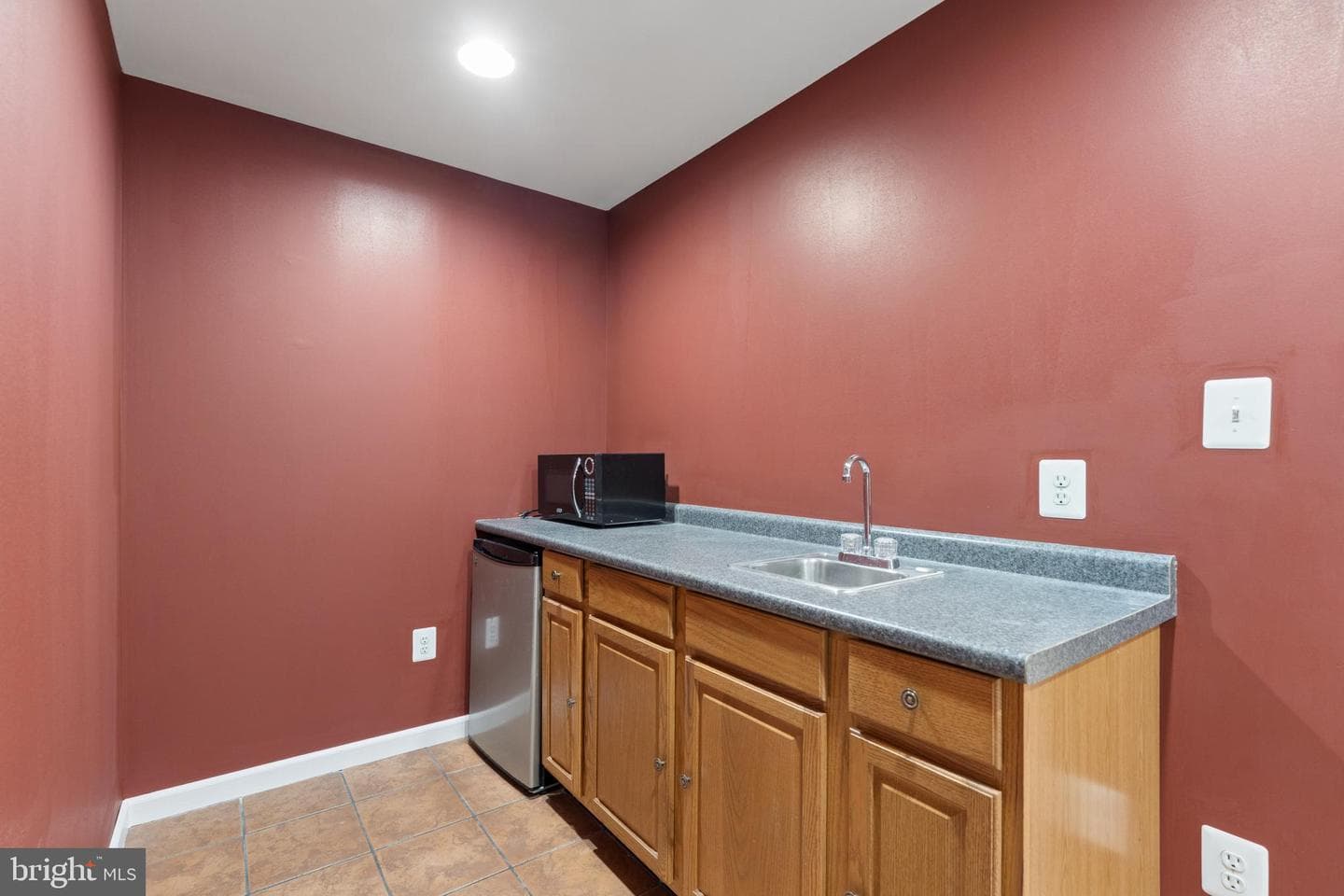42650 Harris Street photo 44