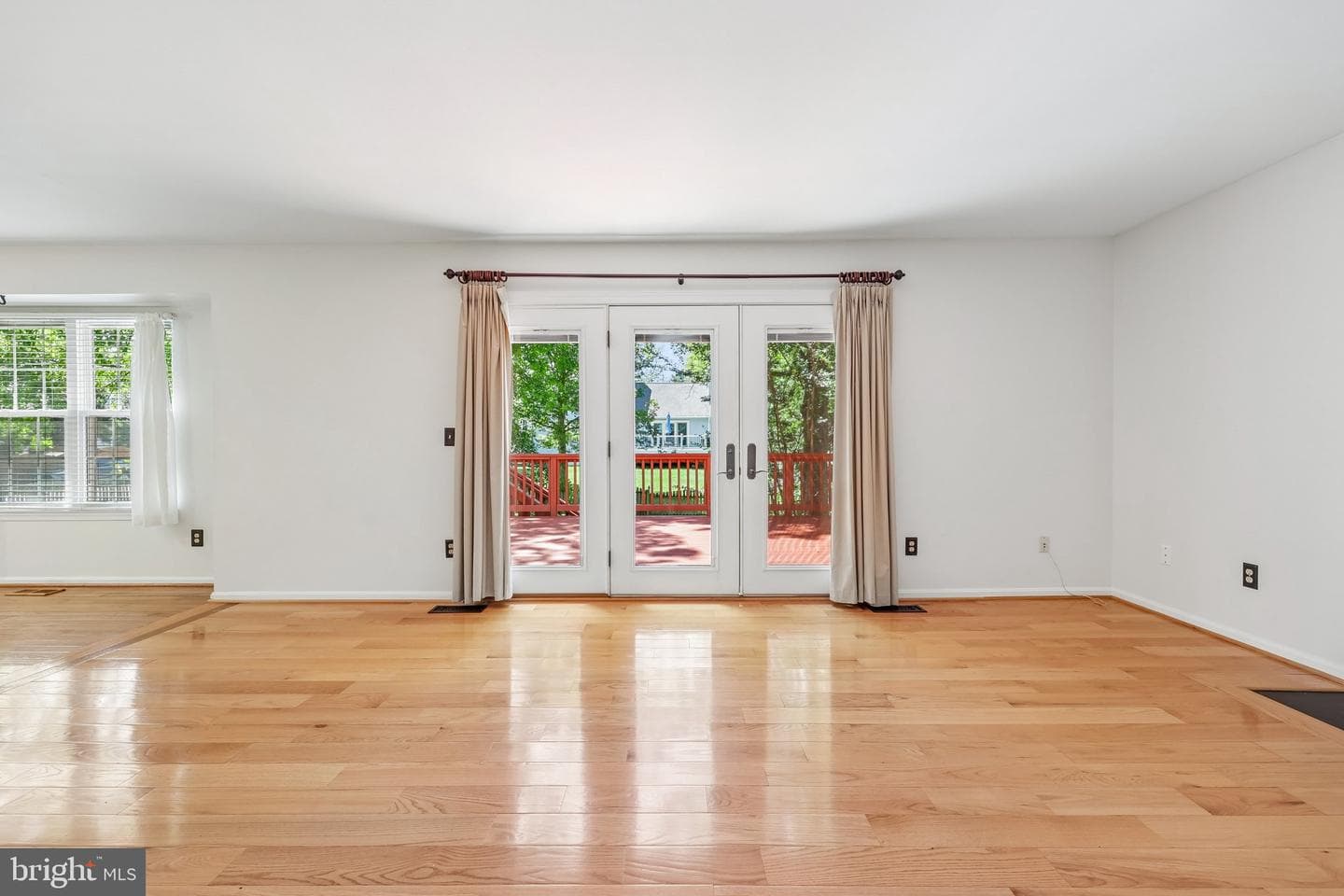 311 Ashton Drive SW photo 20
