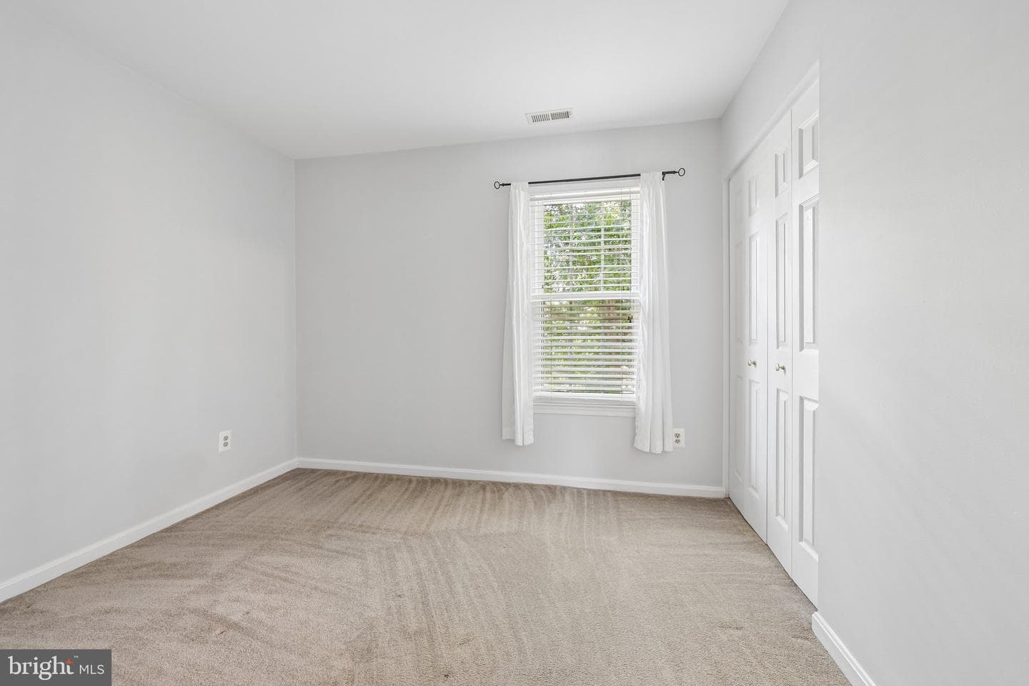 311 Ashton Drive SW photo 33