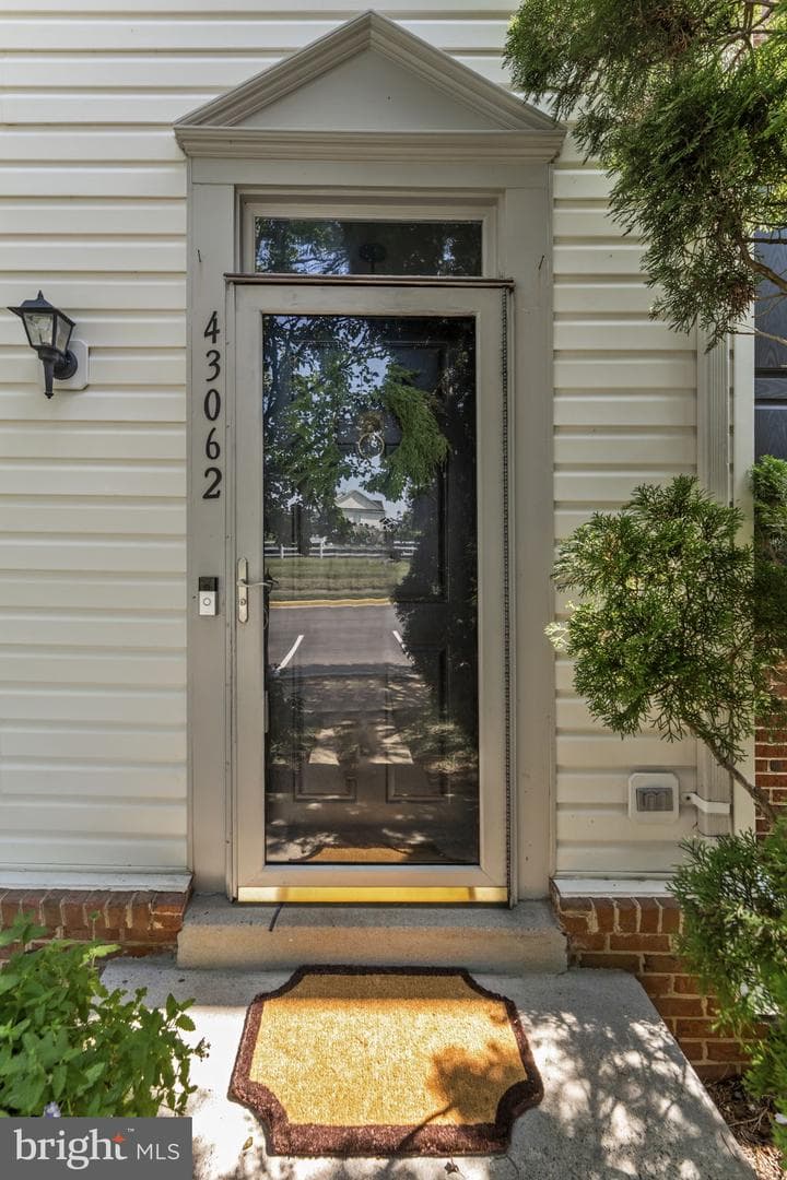 43062 Sherbrooke Terrace photo 80