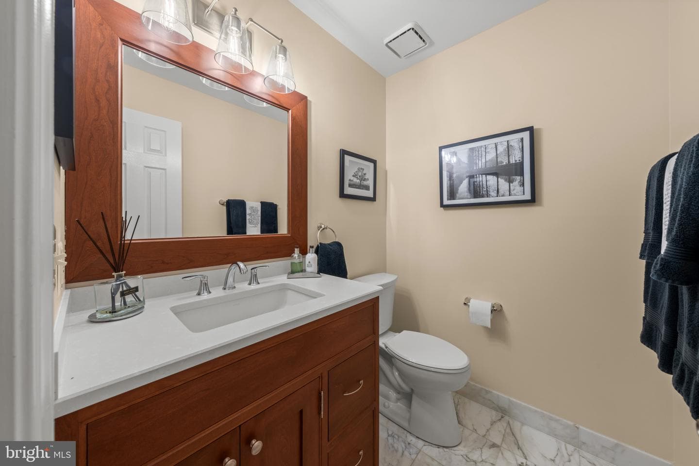 20869 Channel Court photo 21