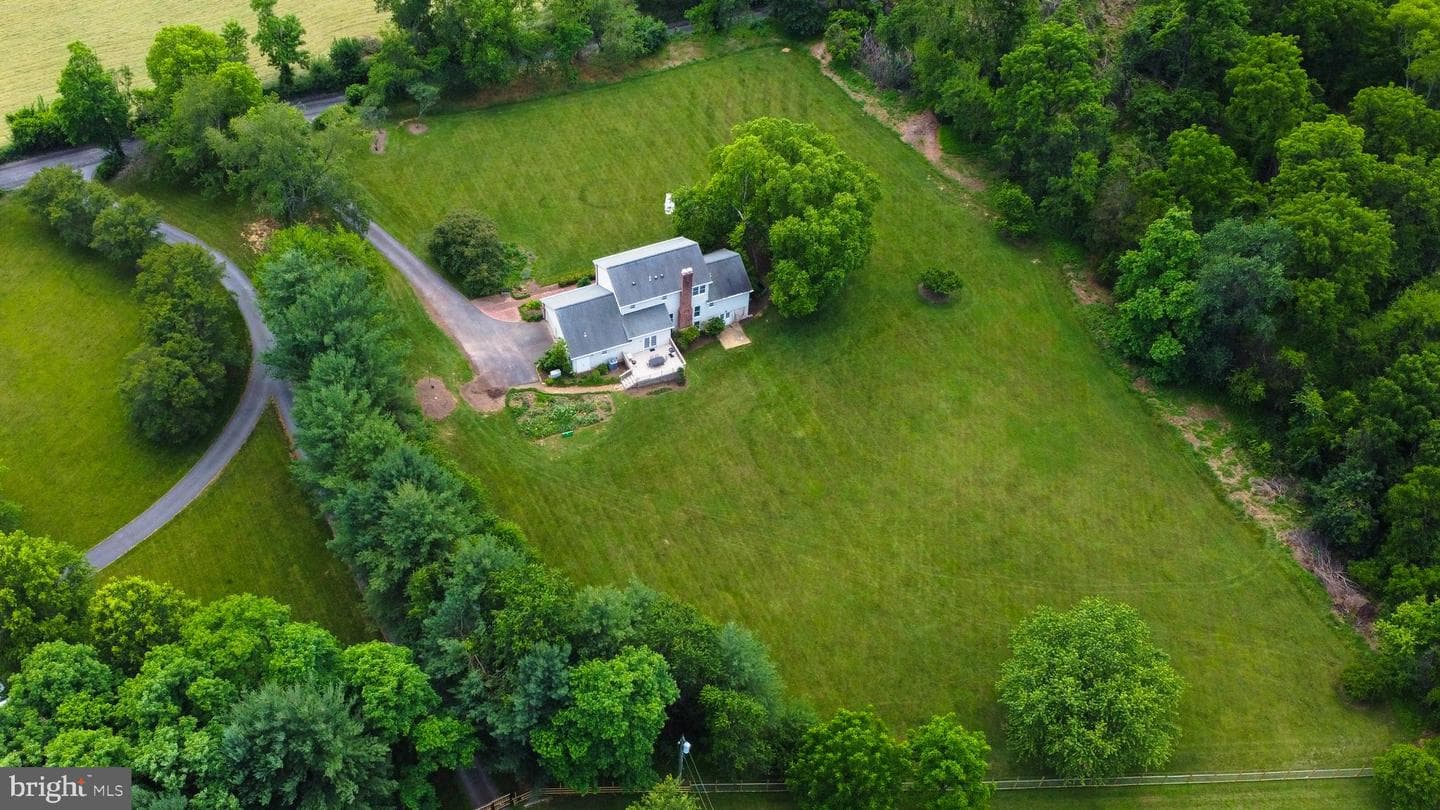 15620 Old Waterford Road photo 40
