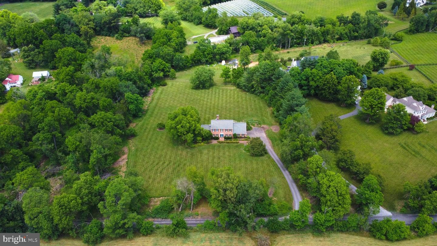 15620 Old Waterford Road photo 46