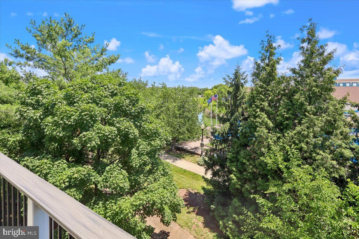 20576 Snowshoe Square #302 photo 23