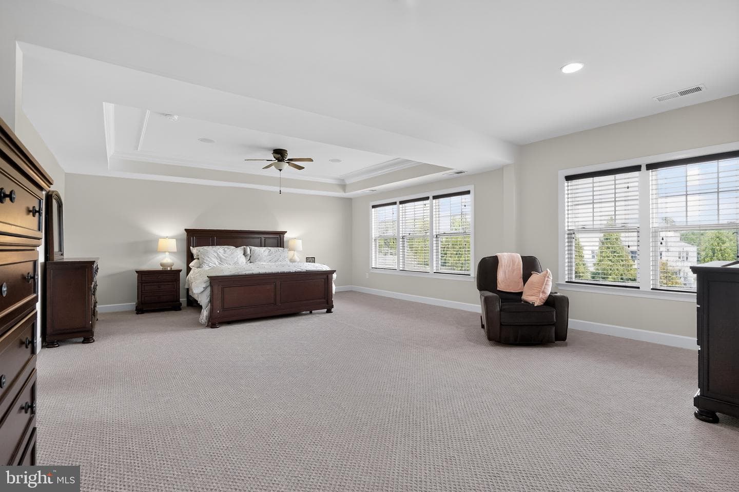 41858 Farnborough Place photo 25