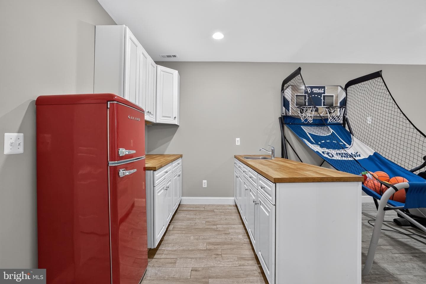 41858 Farnborough Place photo 46